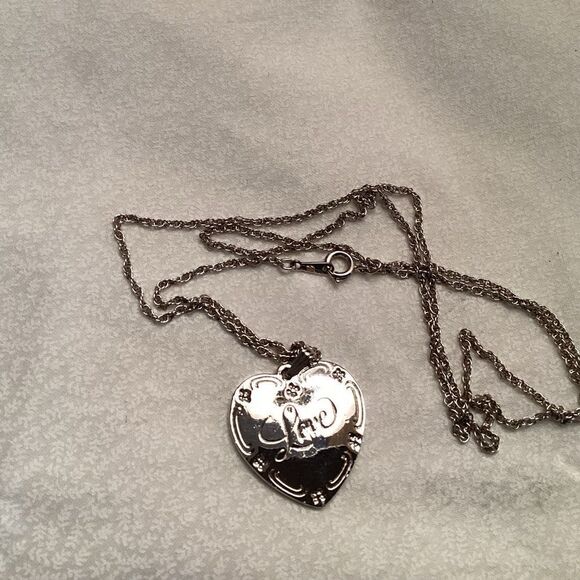 Silvertone Necklace with 2-Sided Heart Pendant - Picture 3 of 8